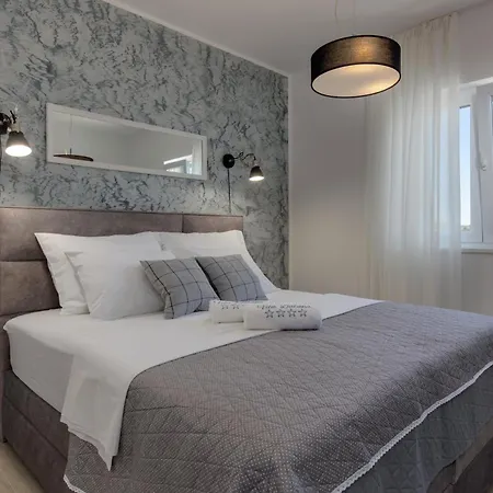 Batana Villa *